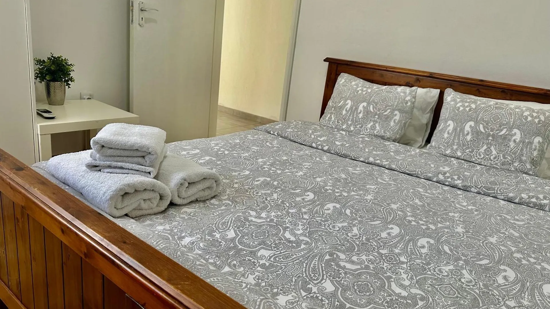 Tsimintia Apt 25 Larnaca Apartment